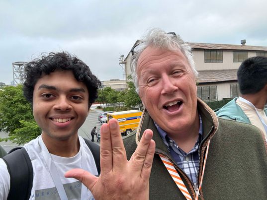 Teaching Paul Graham gang signs